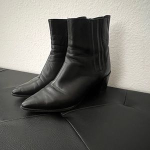Stuart Weitzman Black Leather Booties, YU 30011, Size 6